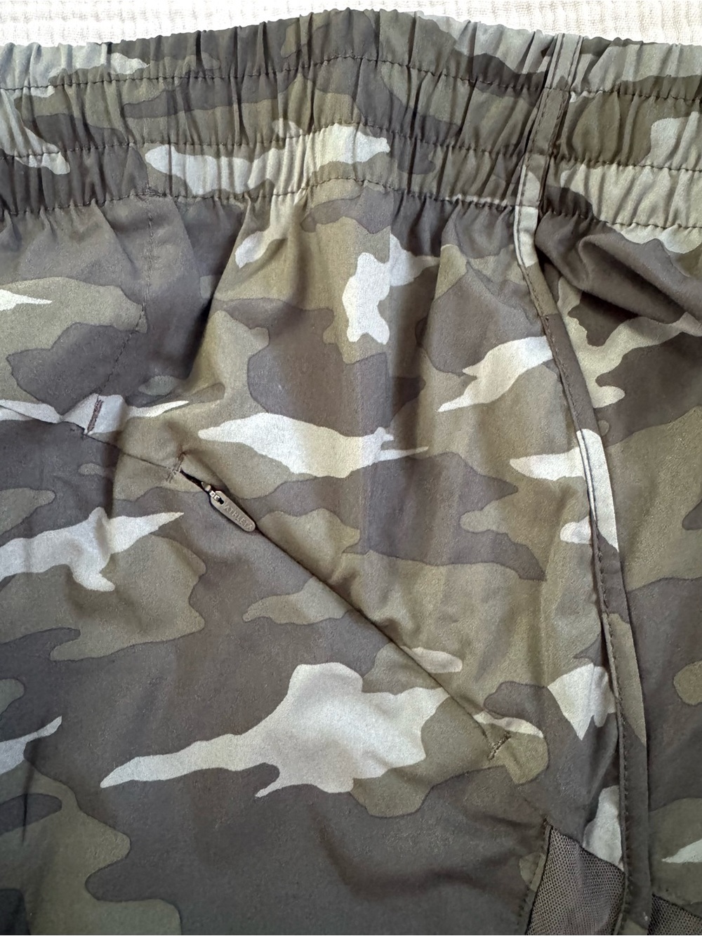 Athleta Printed Mesh Racer Run Short 4” - Picture 4 of 5